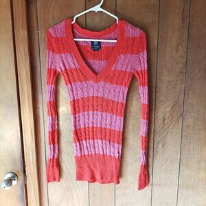 American Eagle Outfitters Women’s Pink Coral Striped V-Neck Sweater Size Small